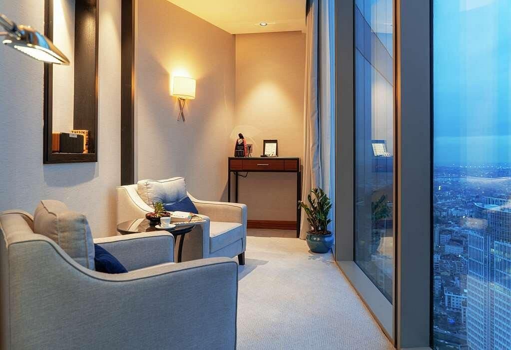 Hilton Istanbul Bomonti Hotel & Conference Center - 18