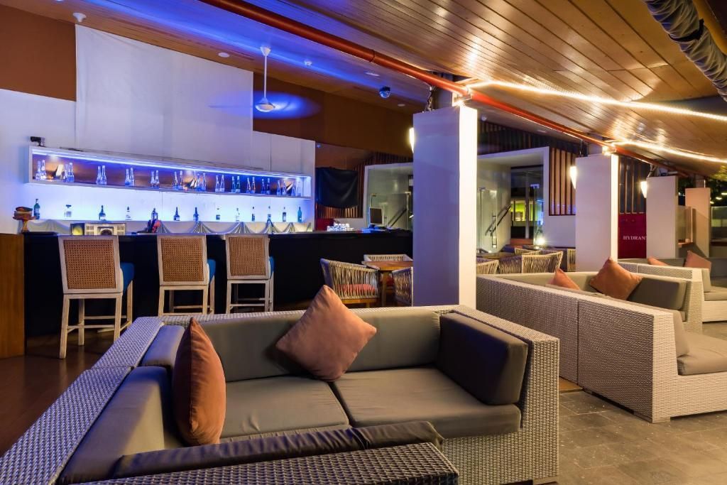 KUTA BEACH HOTEL - 6