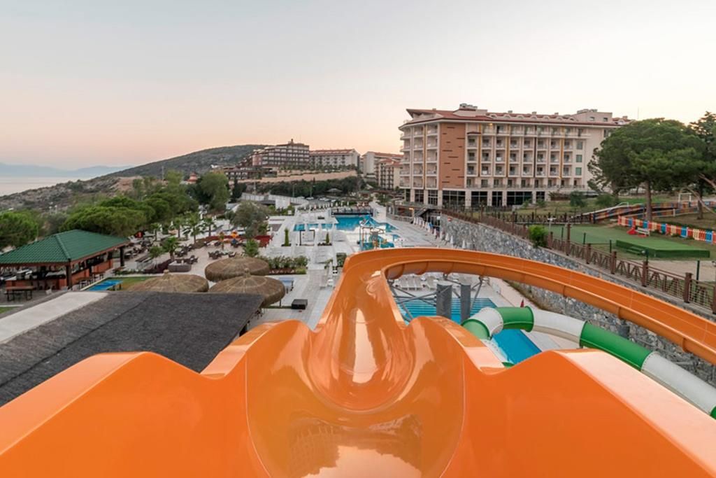 Ramada Resort by Wyndham Kusadasi Golf - 11