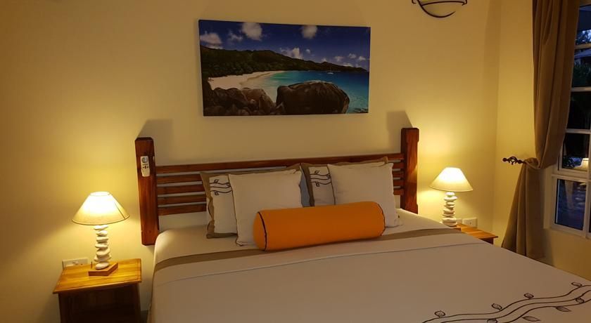 MAISON CHARME DE L ILE (only adults 12) - 11