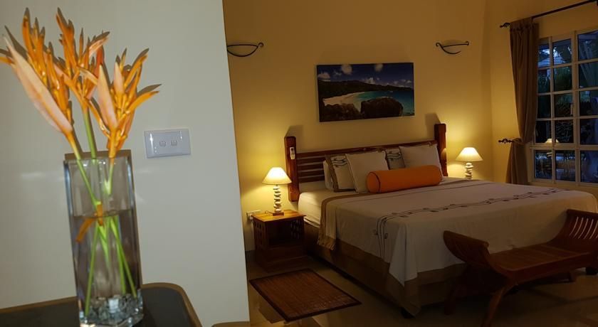 MAISON CHARME DE L ILE (only adults 12) - 10