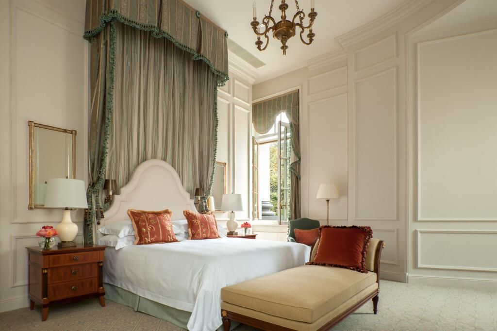 FOUR SEASONS HOTEL LION PALACE ST. PETERSBURG - 2