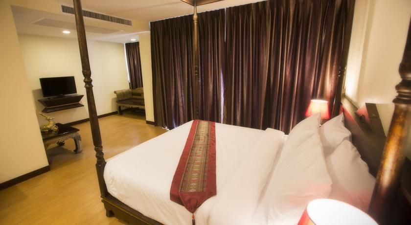 ROYAL HERITAGE PAVILION - 2