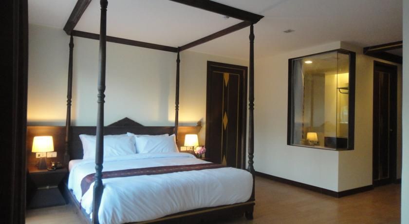 ROYAL HERITAGE PAVILION - 13