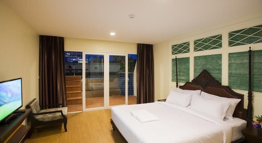 ROYAL HERITAGE PAVILION - 21