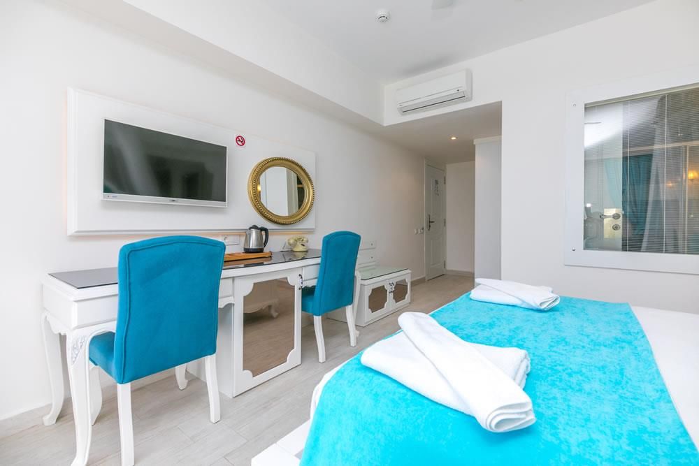 Montebello Deluxe  - 22