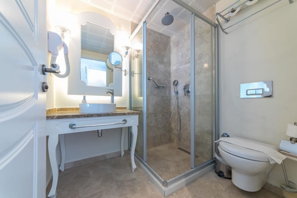 Montebello Deluxe  - 25