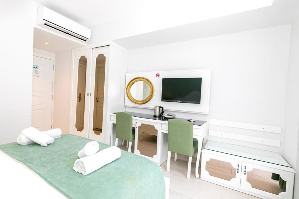 Montebello Deluxe  - 43