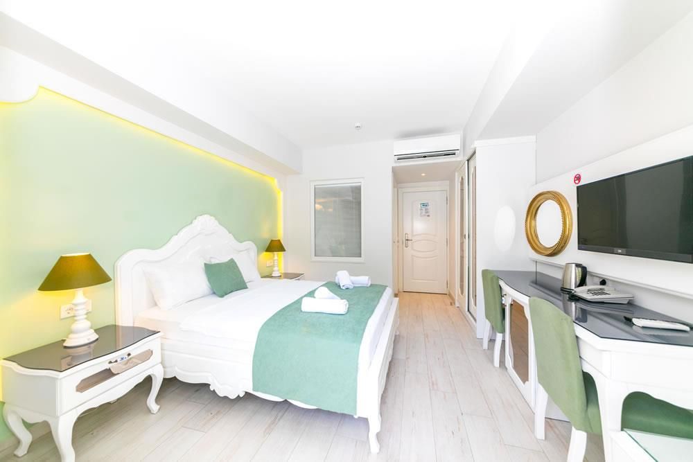 Montebello Deluxe  - 45