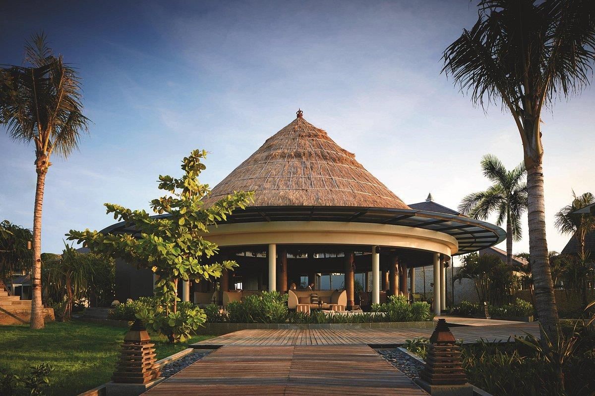 THE RITZ CARLTON BALI - 2