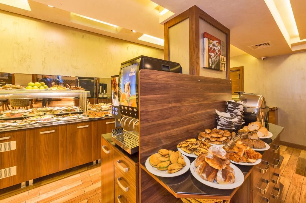 The Meretto Hotel Istanbul - 17