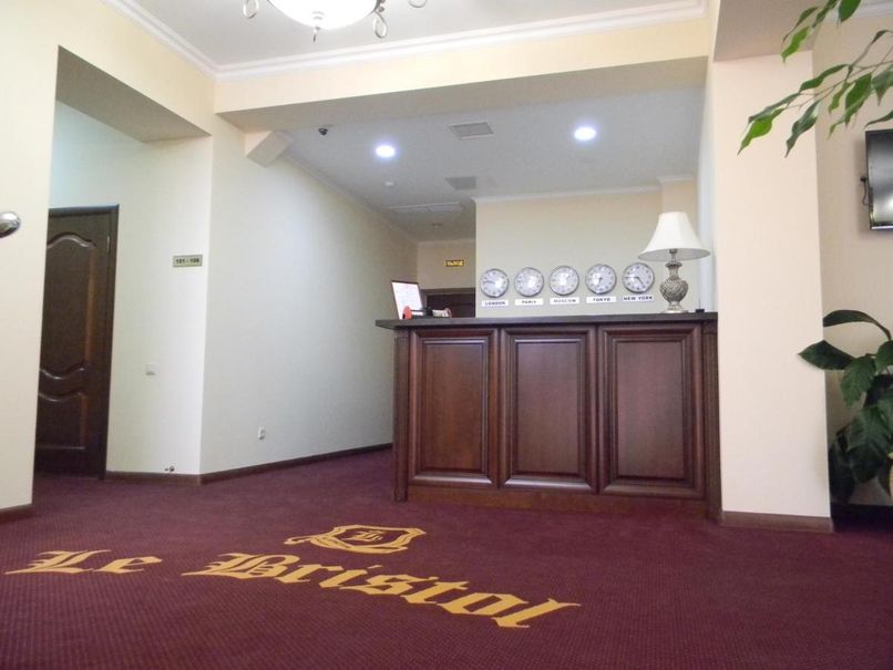 LE BRISTOL (ЛЕ БРИСТОЛЬ), гостинично-ресторанный комплекс - 5