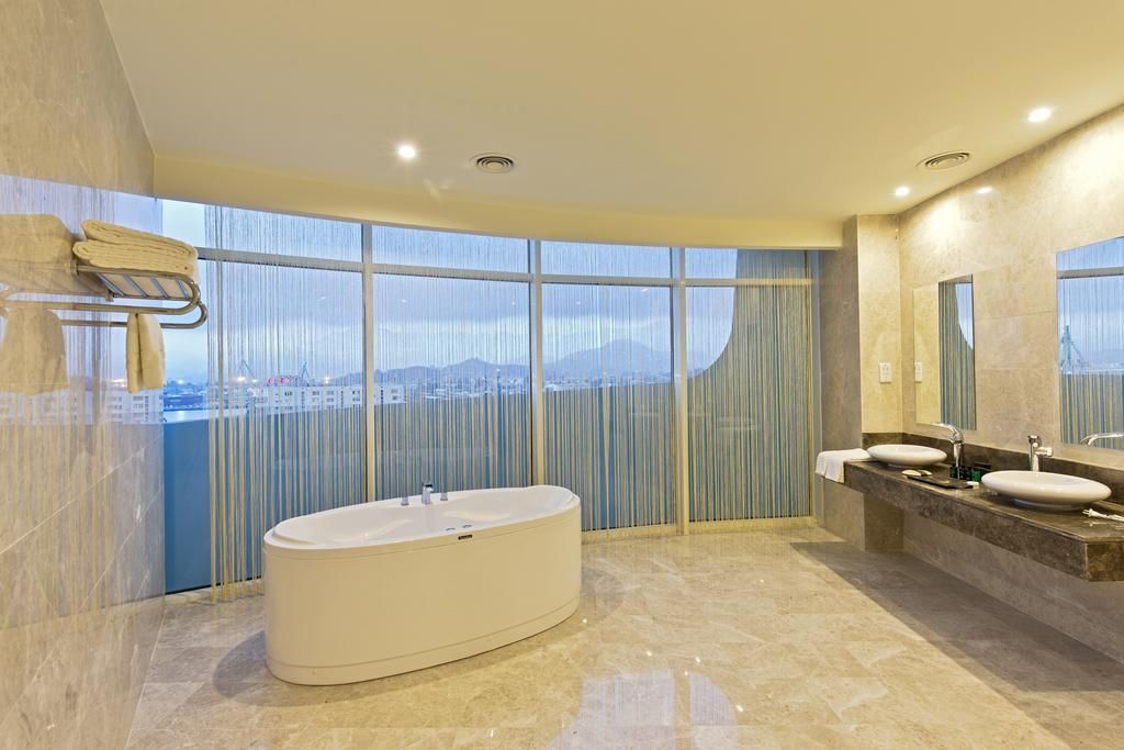 JRW WELMOND HOTEL - 30