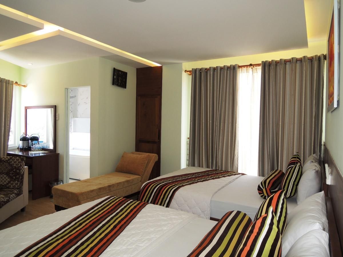 ART DELUXE HOTEL - 17