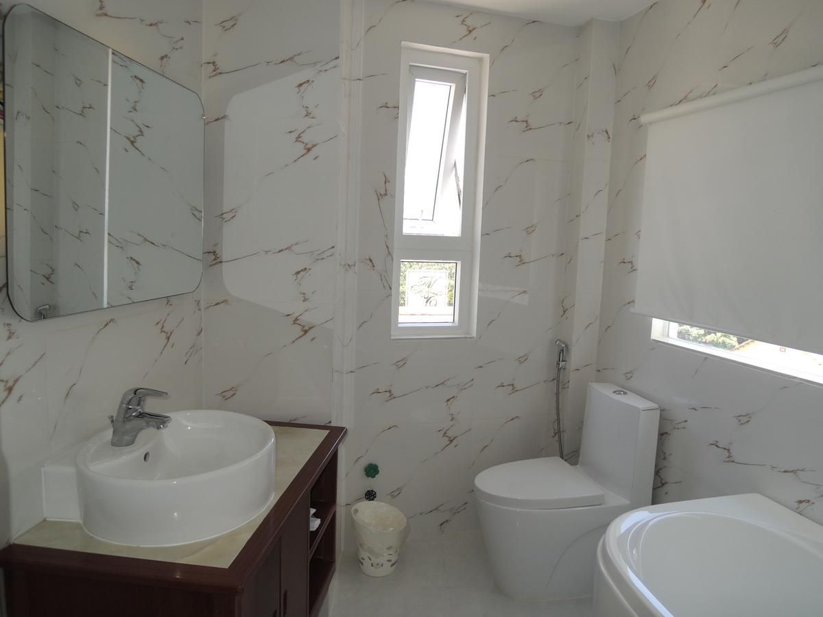 ART DELUXE HOTEL - 19