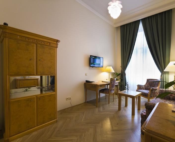 GRANDHOTEL AMBASSADOR NARODNI DUM - 3