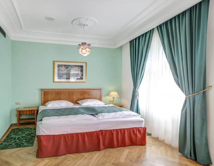 GRANDHOTEL AMBASSADOR NARODNI DUM - 5