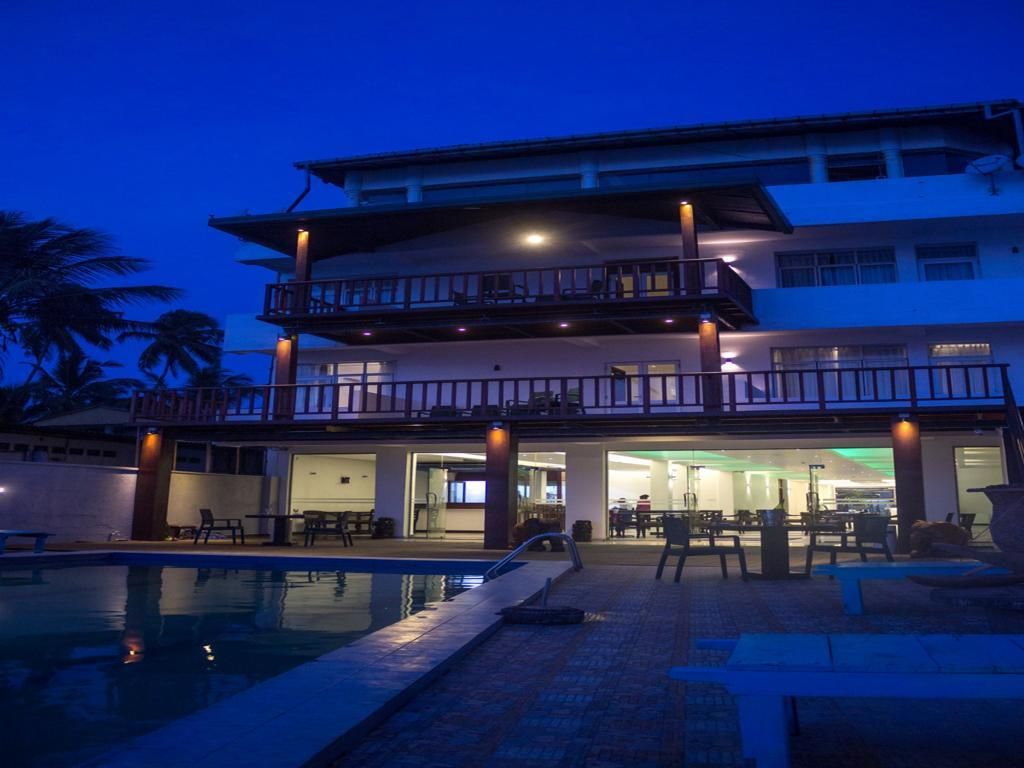 LUCKY SEVEN BEACH RESORT - 1