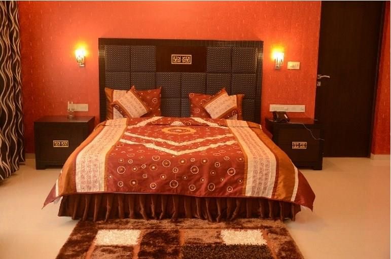 ROYAL MIRAGE BOUTIQUE CANDOLIM - 8