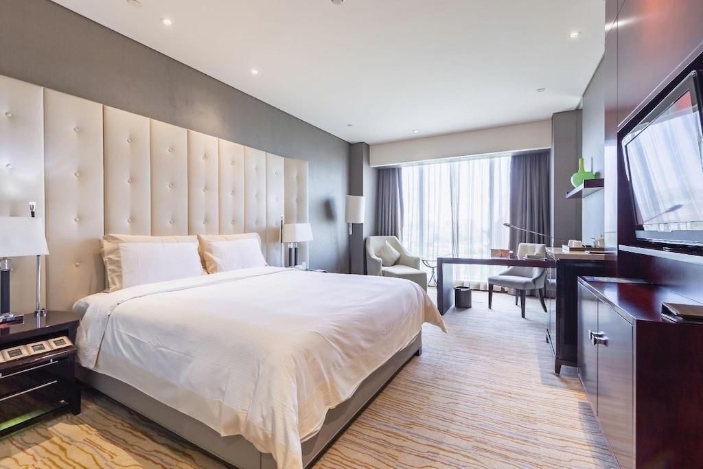 ROYAL INTERNATIONAL - 27