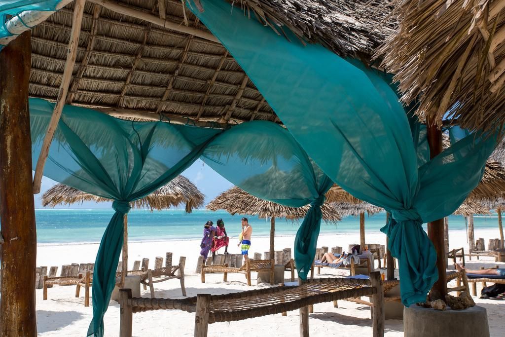 AHG WARIDI BEACH RESORT & SPA - 11