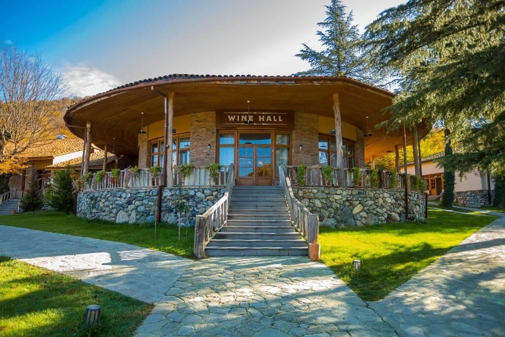 LOPOTA LAKE RESORT & SPA - 12