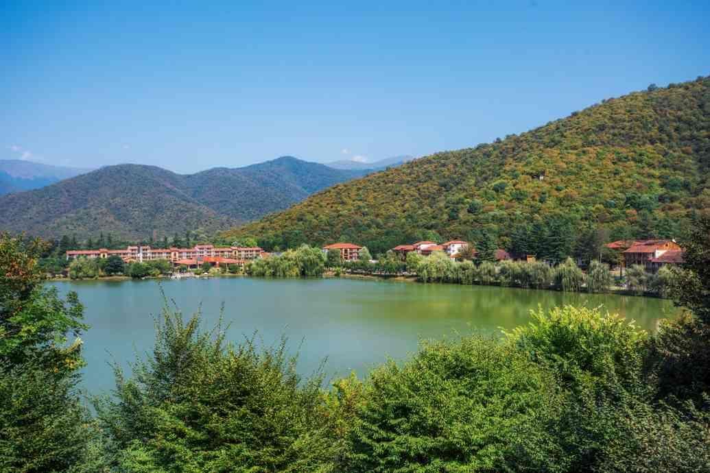 LOPOTA LAKE RESORT & SPA - 8