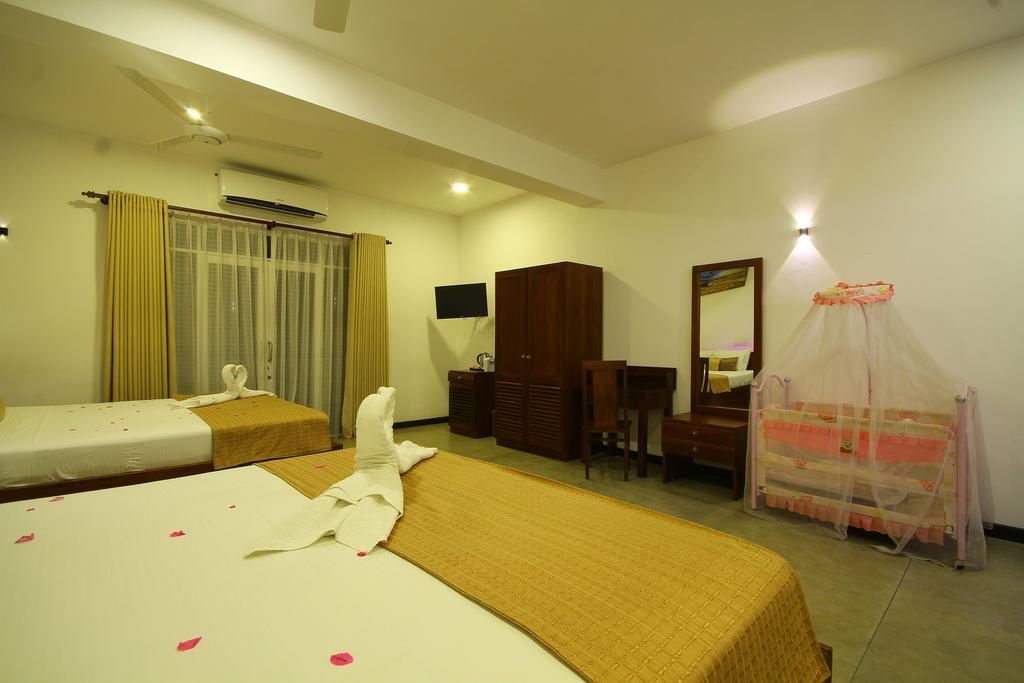 SEVONRA BEACH HOTEL - 13