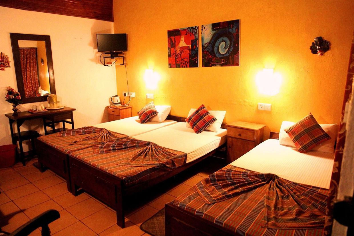 BLUE NOTE HOTEL - 13