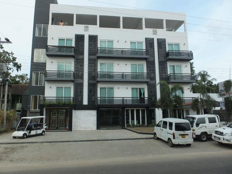 EARLS RED PASSIKUDAH - 1