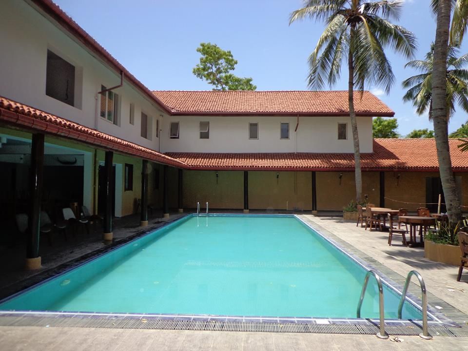 EARLS RED PASSIKUDAH - 4