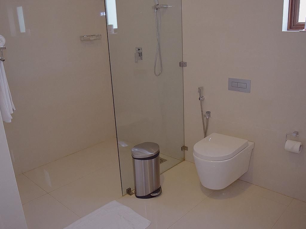 AMARANTHE BAY RESORT & SPA - 12