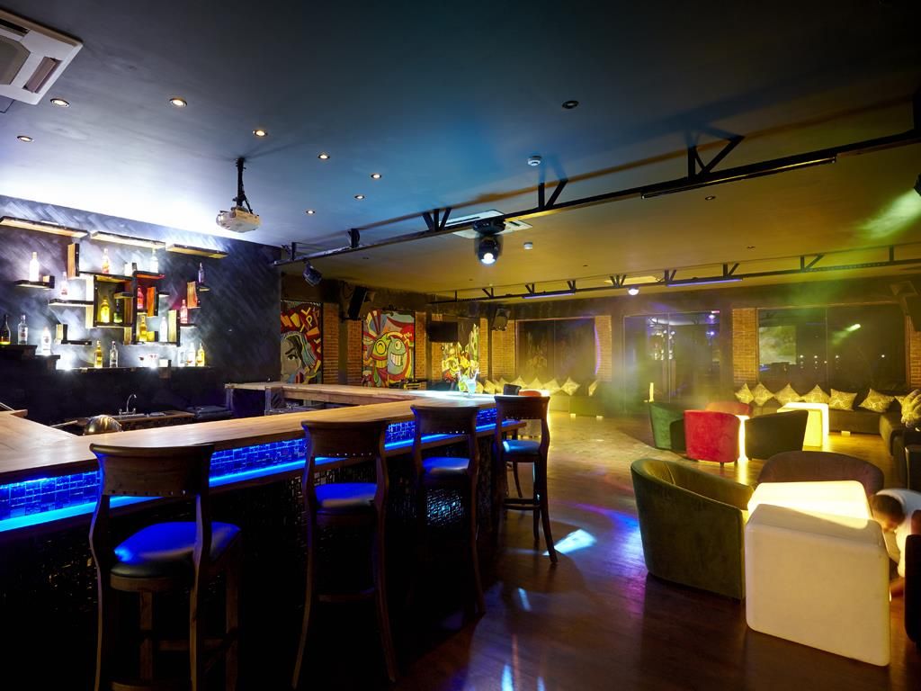 AMARANTHE BAY RESORT & SPA - 3